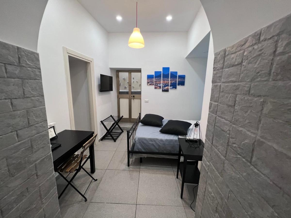 Apartment In The Center Napels Buitenkant foto
